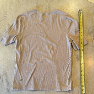 Lululemon Athletica Womans Tan Short Sleeve Tee